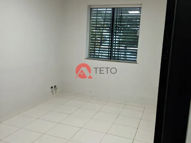 Sala para alugar, no bairro Zona 01 em Maringá