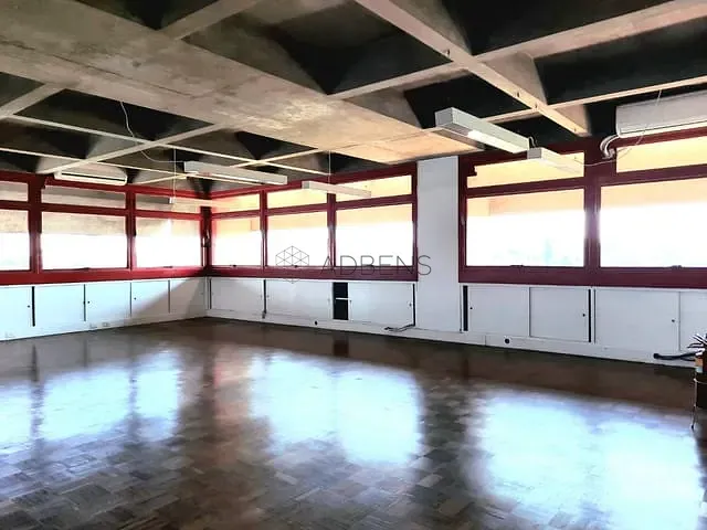 Sala à venda, no bairro Jardim Paulista em São Paulo