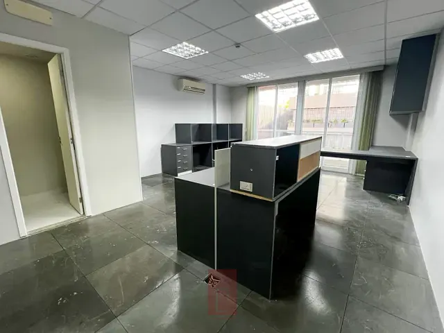 Sala para alugar, no bairro Vila Baruel em São Paulo