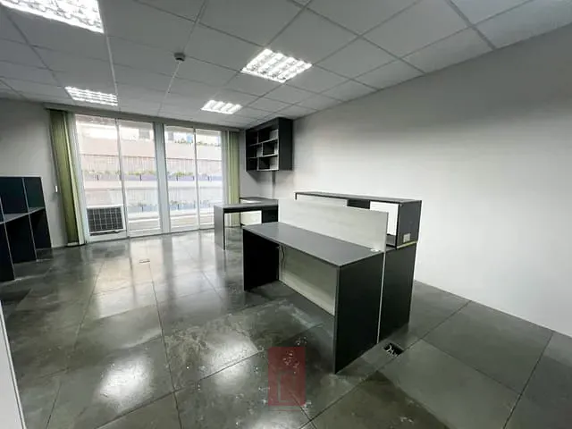Sala para alugar, no bairro Vila Baruel em São Paulo