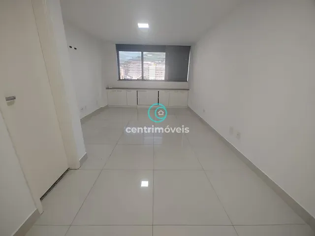 Sala com 25m², à venda ou para alugar, no bairro Tijuca em Rio de Janeiro