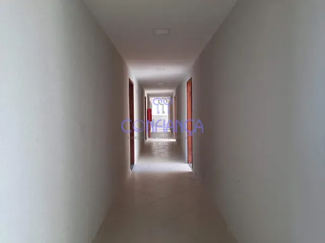 Sala com 42m², para alugar, no bairro Sepetiba em Rio de Janeiro