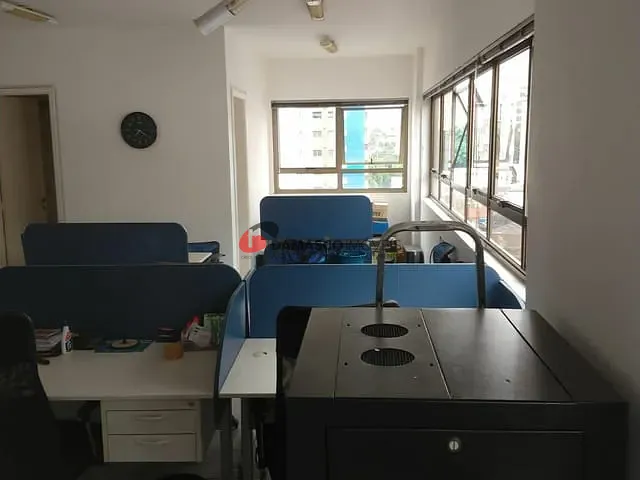 Sala à venda, no bairro Santo Antônio em São Caetano do Sul