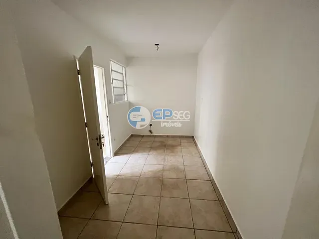 Sala para alugar, no bairro Centro em Londrina