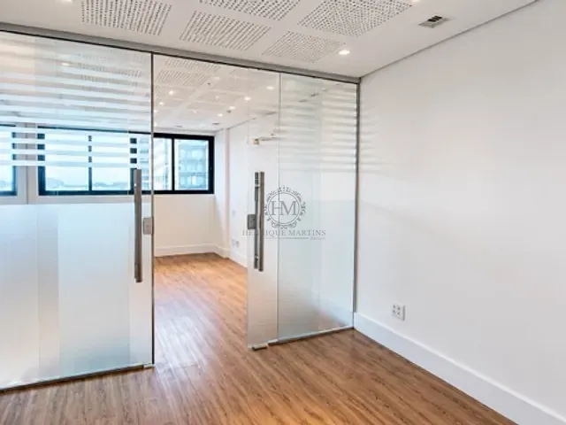Sala para alugar, no bairro Ipanema em Rio de Janeiro