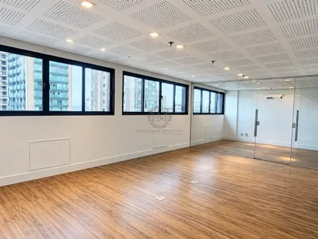 Sala para alugar, no bairro Ipanema em Rio de Janeiro