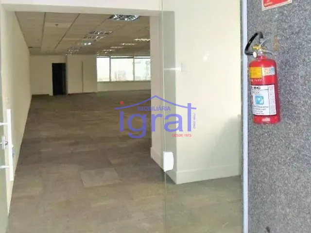 Sala para alugar, no bairro Cidade Monções em São Paulo
