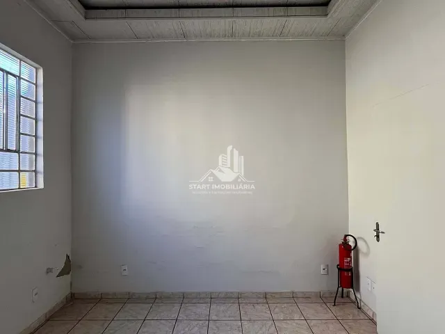 Sala para alugar, no bairro Centro em Pederneiras