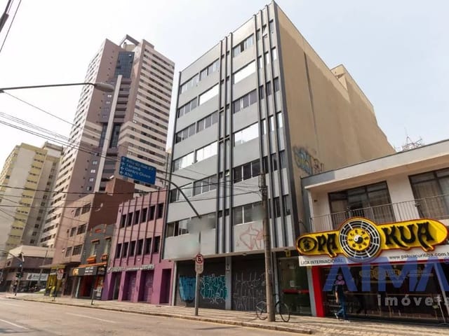 Sala à venda, no bairro Centro em Curitiba