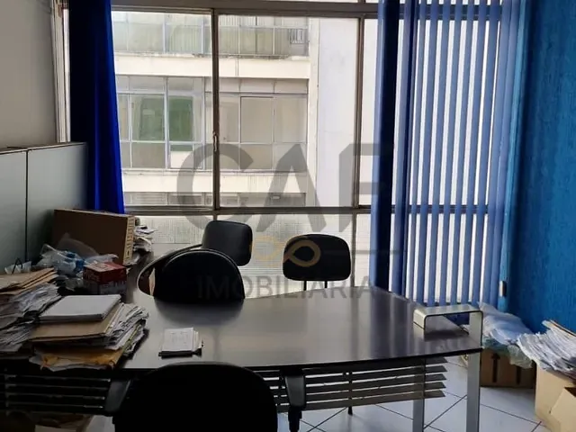 Sala com 70m², à venda, no bairro República em São Paulo