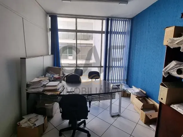 Sala com 70m², à venda, no bairro República em São Paulo
