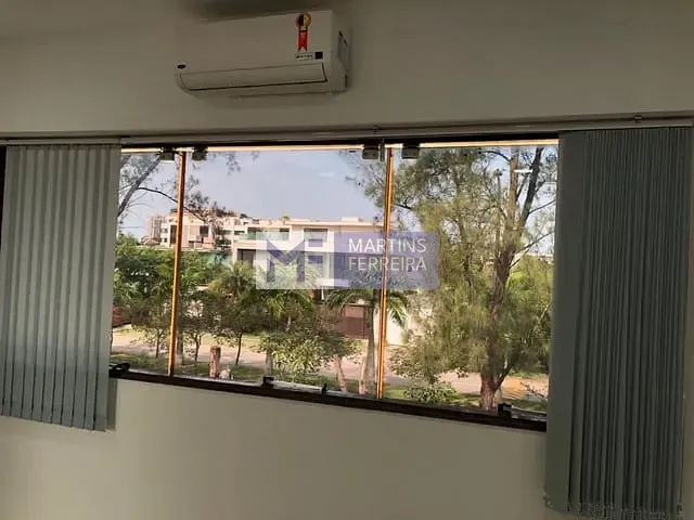 Sala com 30m², para alugar, no bairro Barra da Tijuca em Rio de Janeiro