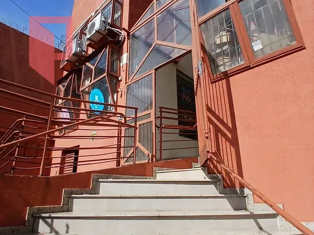 Sala para alugar, no bairro Carlos Prates em Belo Horizonte