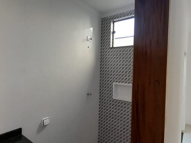 Sala com 152m², à venda, no bairro Areao em Taubaté