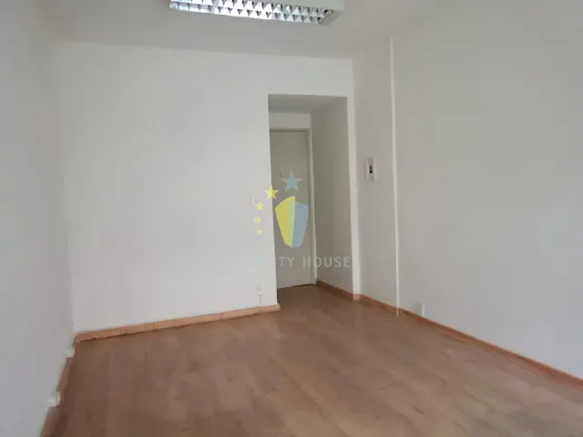 Sala com 20m², para alugar, no bairro Saúde em Rio de Janeiro