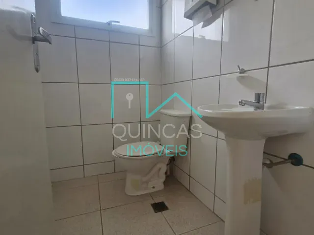 Sala com 28m², para alugar, no bairro Parque Eloy Chaves em Jundiaí