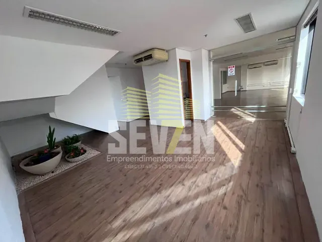 Sala com 417m², à venda, no bairro Centro em Bauru