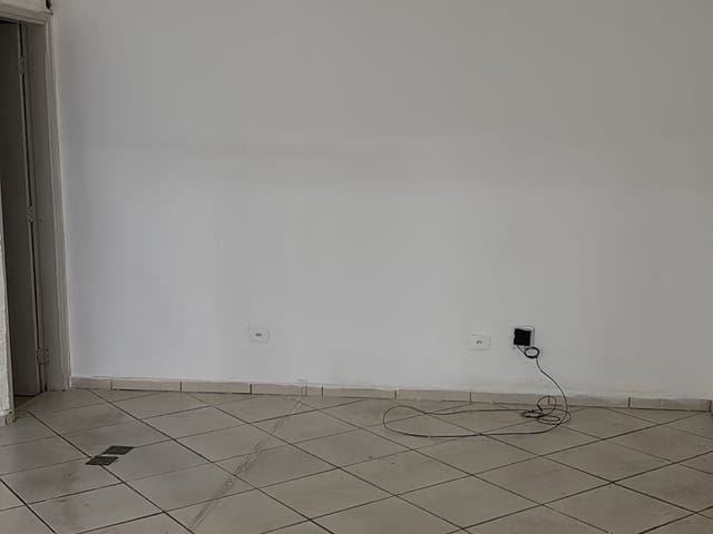 Sala para alugar, no bairro Centro em Cambé
