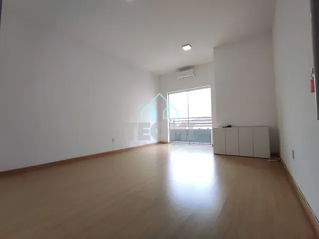 Sala com 46m², à venda, no bairro Barranco em Taubaté