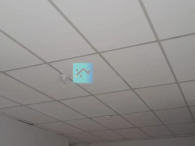 Sala com 42m², para alugar, no bairro Jardim Satélite em São José dos Campos