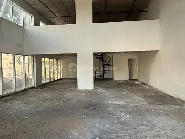 Sala à venda, no bairro São Cristóvão em Teresina
