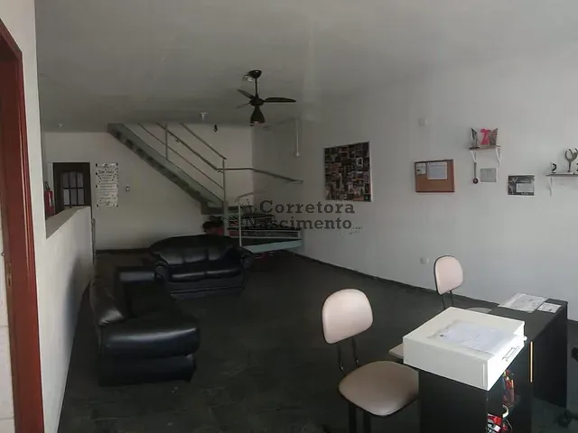 Sala com 38m², para alugar, no bairro Centro em Jacareí