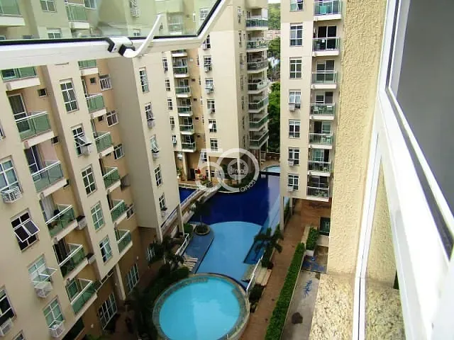 Sala com 22m², à venda ou para alugar, no bairro Taquara em Rio de Janeiro