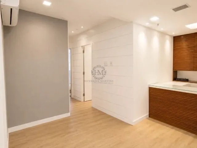 Sala para alugar, no bairro Leblon em Rio de Janeiro