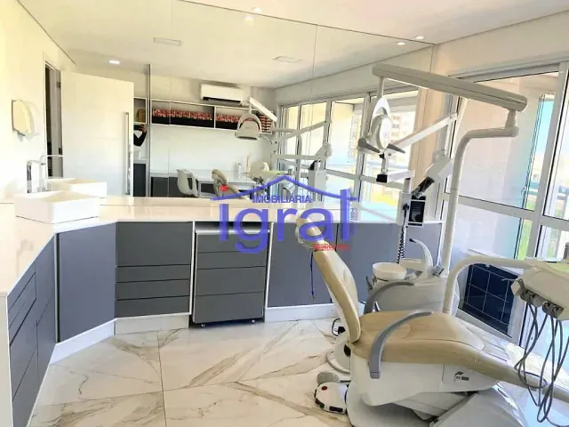Sala à venda ou para alugar, no bairro Vila Parque Jabaquara em São Paulo