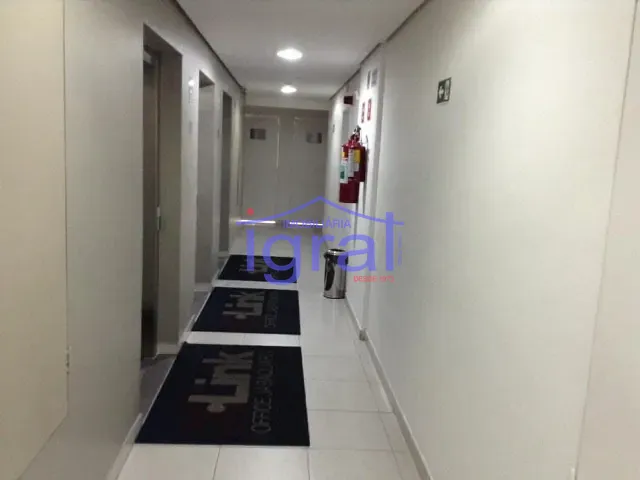 Sala à venda ou para alugar, no bairro Vila Parque Jabaquara em São Paulo