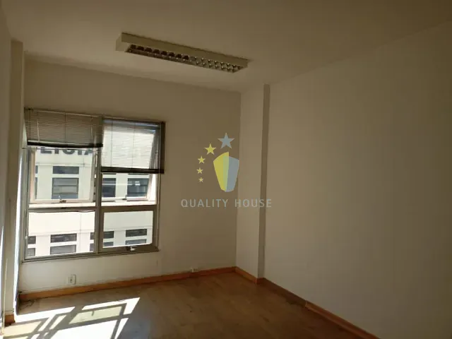 Sala com 20m², para alugar, no bairro Saúde em Rio de Janeiro