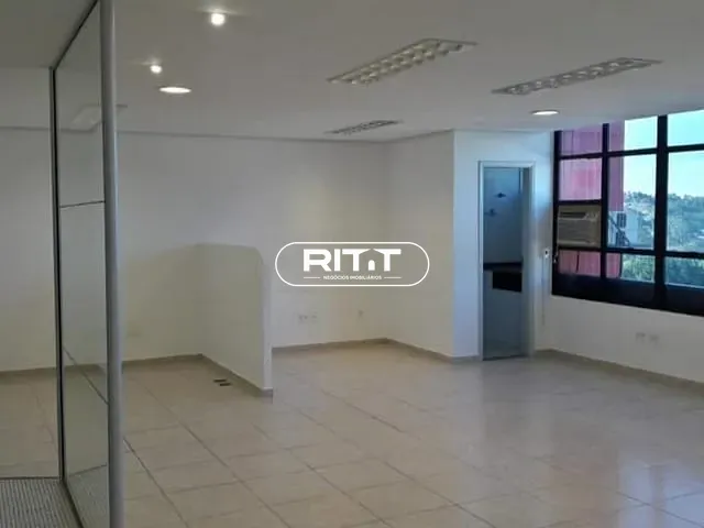 Sala com 110m², à venda, no bairro Centro em Valinhos