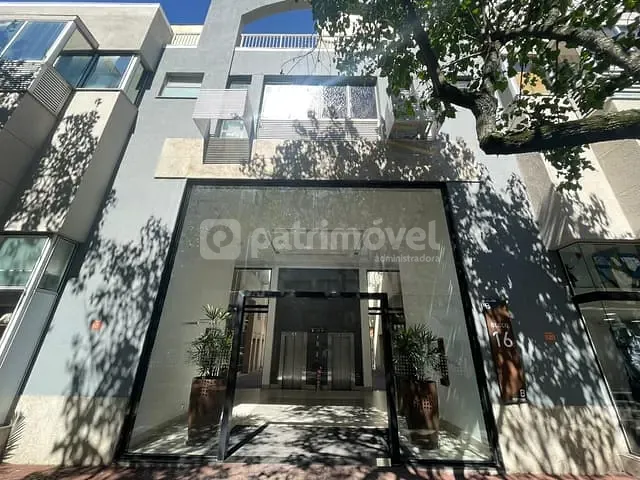 Sala com 50m², para alugar, no bairro Barra da Tijuca em Rio de Janeiro