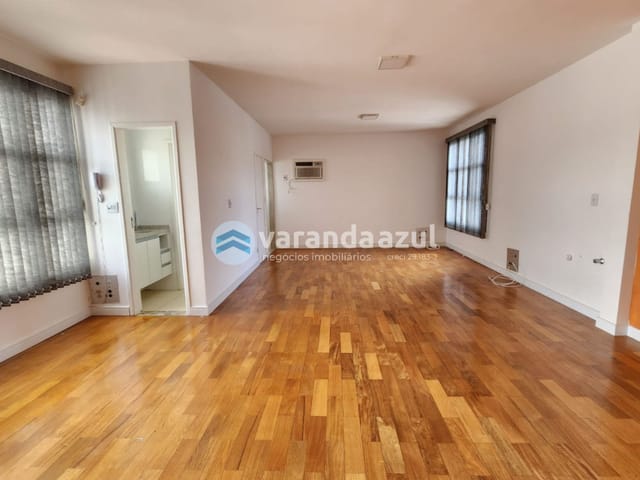 Sala à venda ou para alugar, no bairro Centro em Mogi das Cruzes