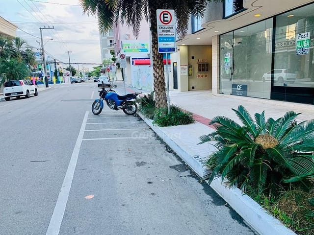 Sala com 175m², à venda, no bairro Centro em Balneário Camboriú