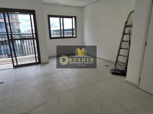 Sala com 27m², para alugar, no bairro Vila Independência em São Paulo