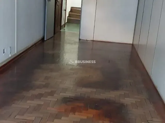 Sala à venda, no bairro Centro em Campos dos Goytacazes
