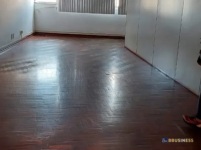 Sala à venda, no bairro Centro em Campos dos Goytacazes