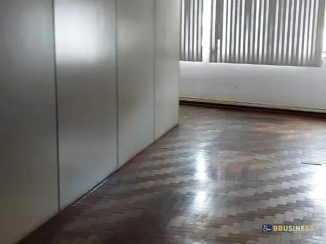 Sala à venda, no bairro Centro em Campos dos Goytacazes