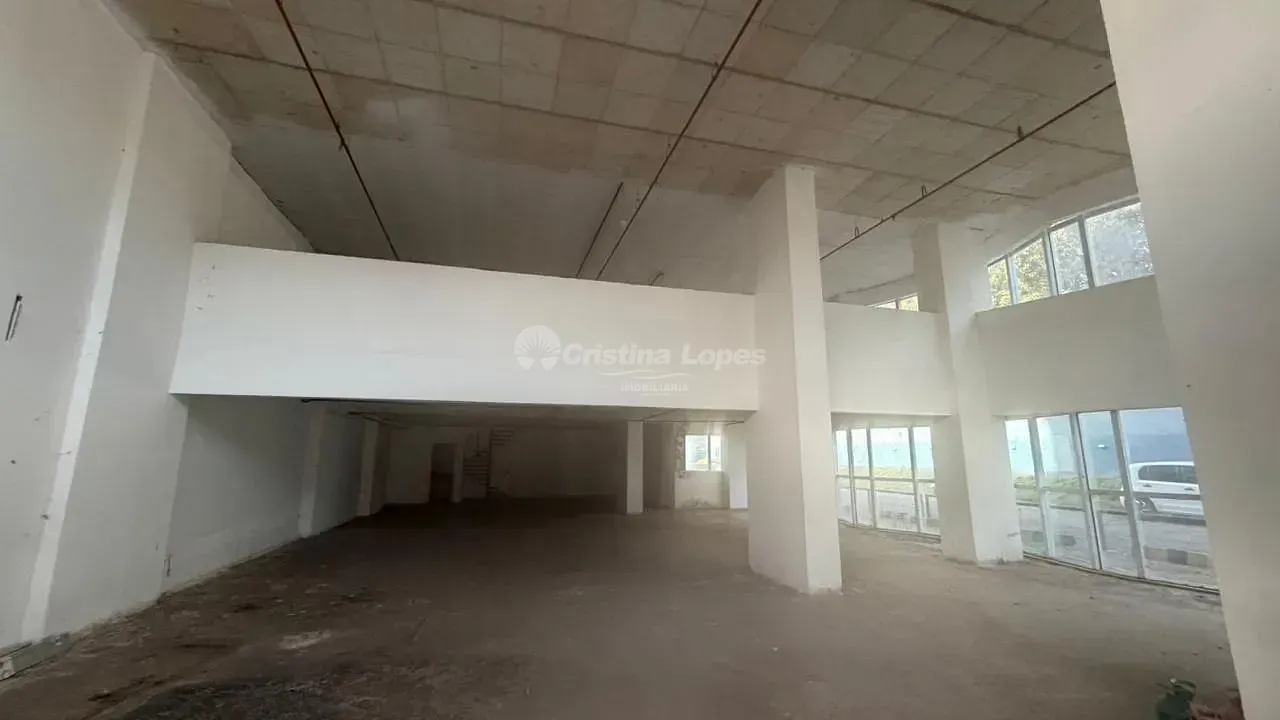 Sala-Conjunto, 520 m² - Foto 1