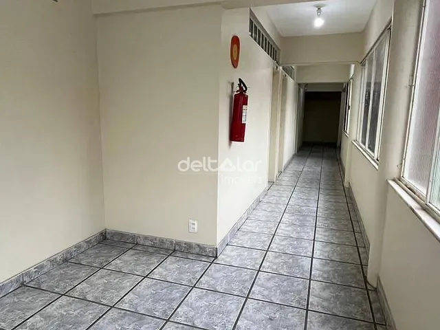 Sala com 28m², para alugar, no bairro Ouro Preto em Belo Horizonte