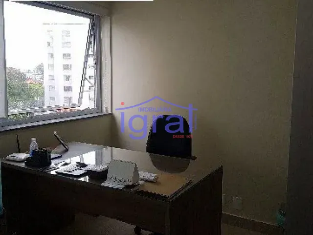 Sala à venda ou para alugar, no bairro Vila Parque Jabaquara em São Paulo