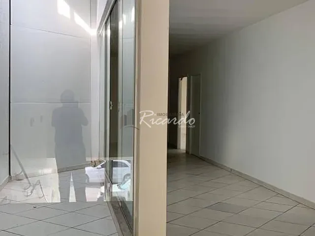 Sala para alugar, no bairro Centro em Arapongas