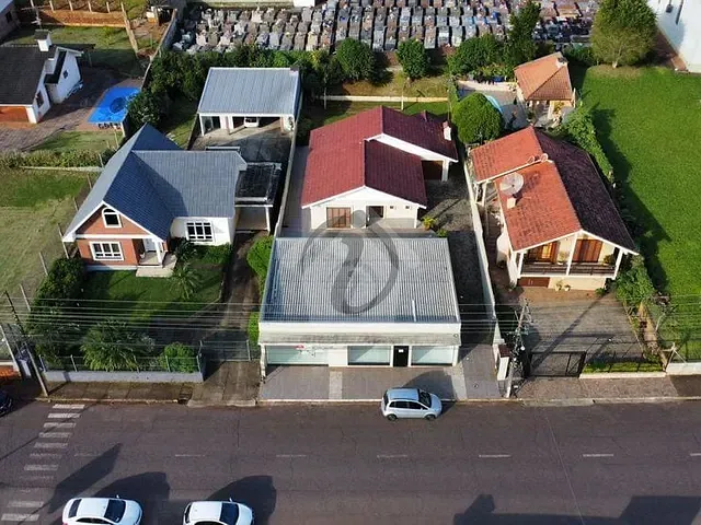 Sala com 279m² 2 quartos e 2 banheiros, à venda, no bairro Canabarro em Teutônia