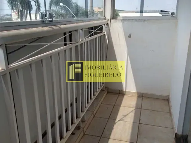 Sala para alugar, no bairro Vila Sinibaldi em São José do Rio Preto