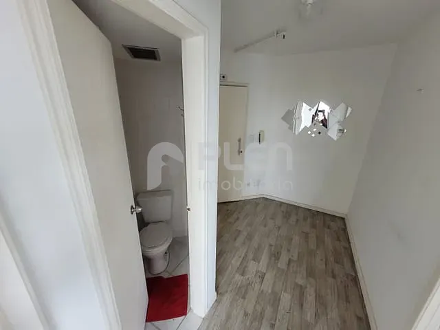 Sala com 33m², para alugar, no bairro Santana em São Paulo