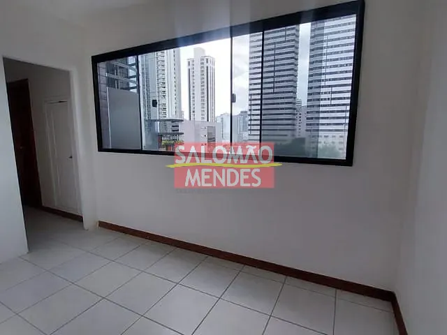 Sala à venda, no bairro Umarizal em Belém