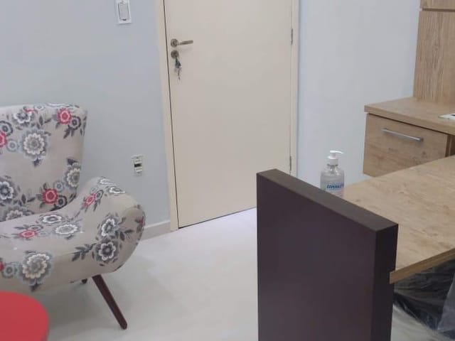 Sala à venda, no bairro Centro em Taubaté