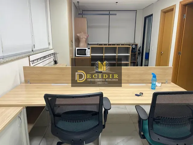 Sala com 45m², para alugar, no bairro Quarta Parada em São Paulo