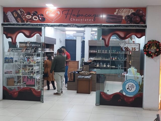 Sala à venda, no bairro Centro em Canela